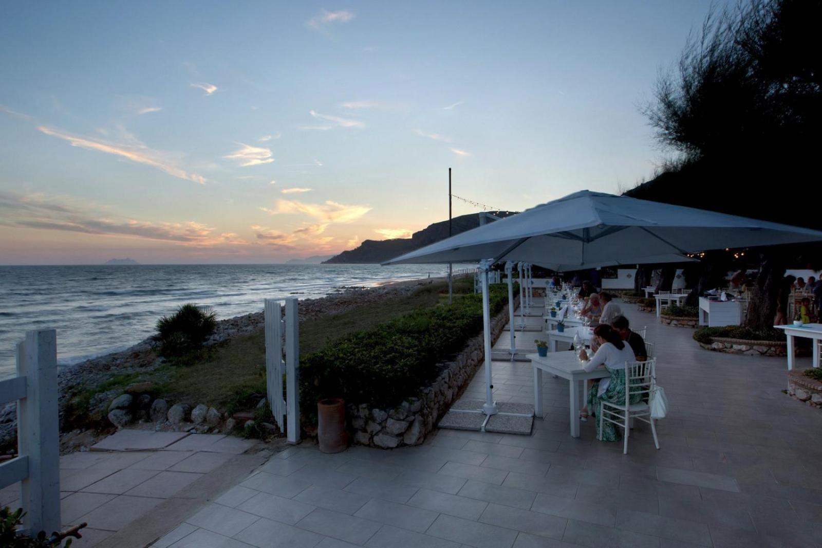 Torre San Vito Hotel Villaggio Gaeta Exterior photo